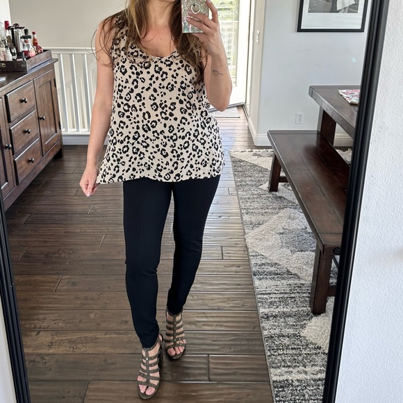 Pleione Animal Print High/Low Flowy Tank Top Size Medium - Picture 2 of 16